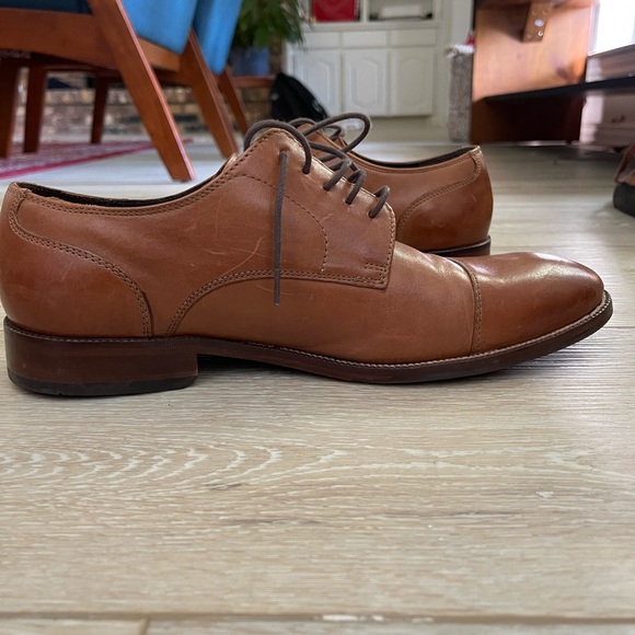 COLE HAAN CAP TOE OXFORD size:9M color: British Tan - Picture 5 of 9